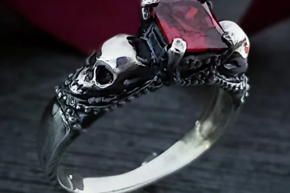 Gothic Rings: Embrace Your Dark Side